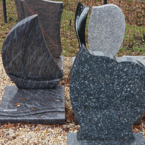 Pompes funèbres Couroussé - Monuments